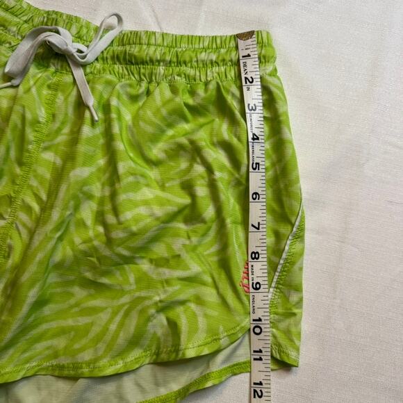 Juicy Couture Y2K Sport Neon Green Zebra Print Mesh Shorts Women’s Medium Lined - Picture 10 of 11